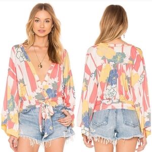 Free People That’s A Wrap Top Floral Size XS Oversized Boho Hippie Peasant